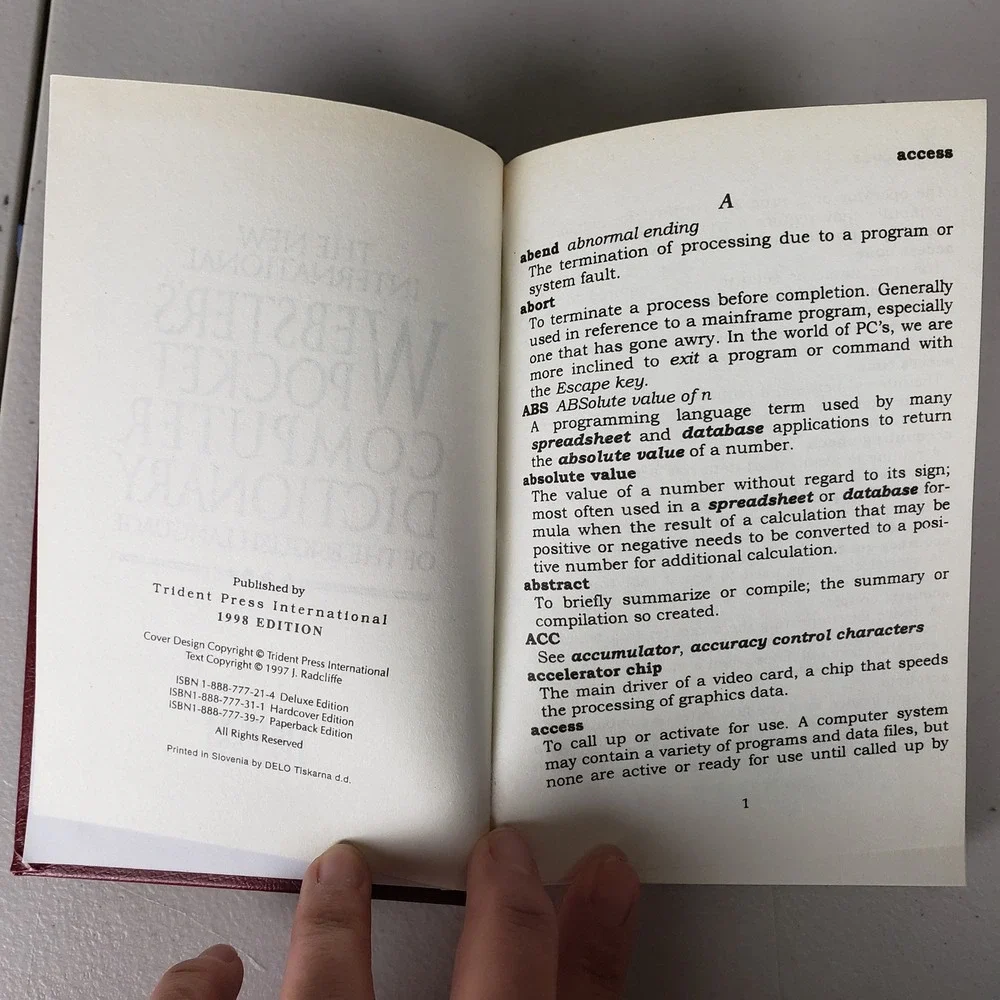 Websters Pocket Computer Dictionary 1998 Revised Edition Red Hardcover VTG Tech